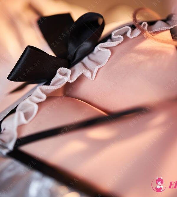 Silicone Sex Doll Bezlya Vanilla 155Mcm I cup-3