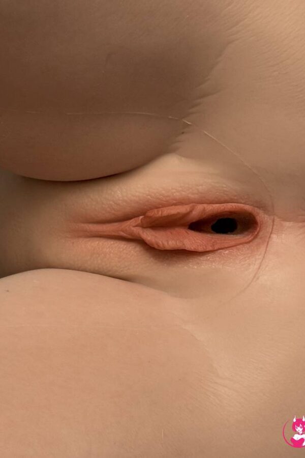 FunWest-Silicone-Toroso-Sex-Doll-Lyra-113cm-D-cup-factory-5
