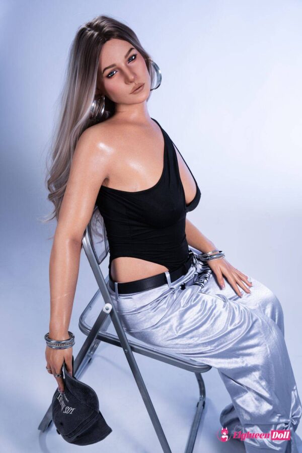 IDO-Doll-165cm-5ft5-D-cup-Real-Skin-Texture-Silicone-Sex-Doll-Alessia-006