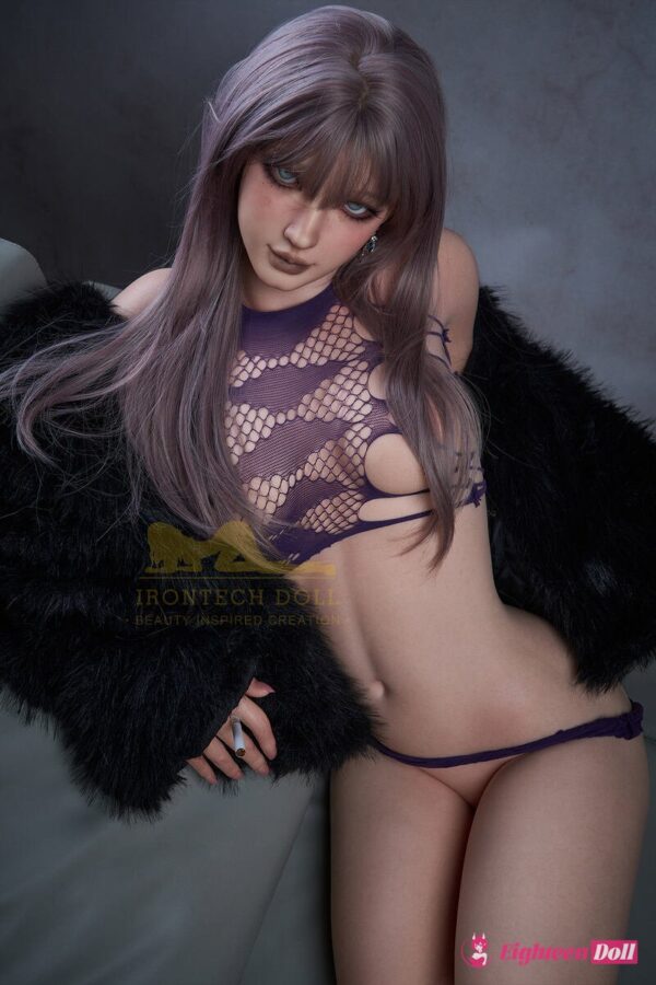 Full-Silicone-Irontech-Cherry-169cm-C-cup-04