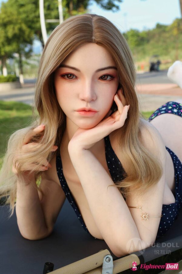 Seamless-Neck-Silicone-Sex-Doll-Yue-Kelly-165cm-F-cup-10