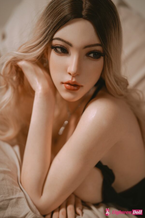 Seamless-Neck-Silicone-Sex-Doll-Yue-Miya-165cm-F-cup-24